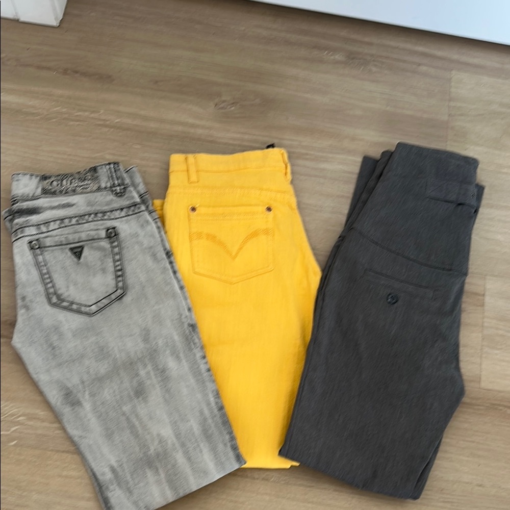 Guess Skinny Jeans Gray and Yellow 3 for 25$